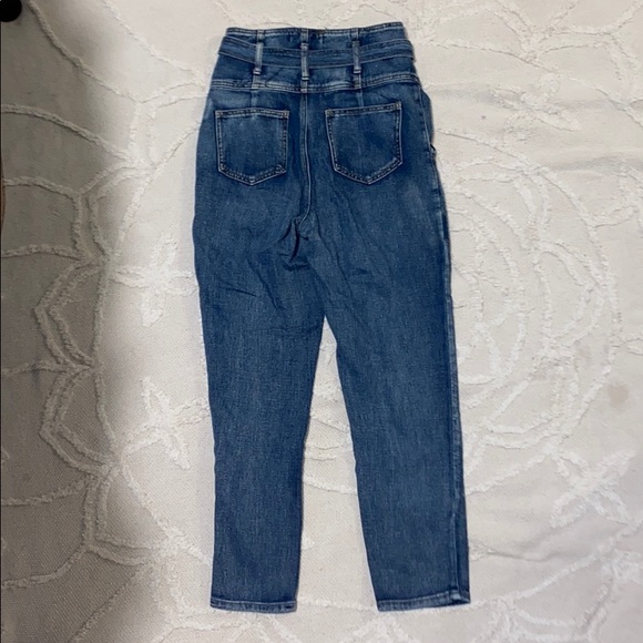 Medium Wash jeans with corset-like high waist. - Picture 3 of 4